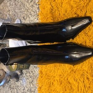 Elegant Black Ankle Boots